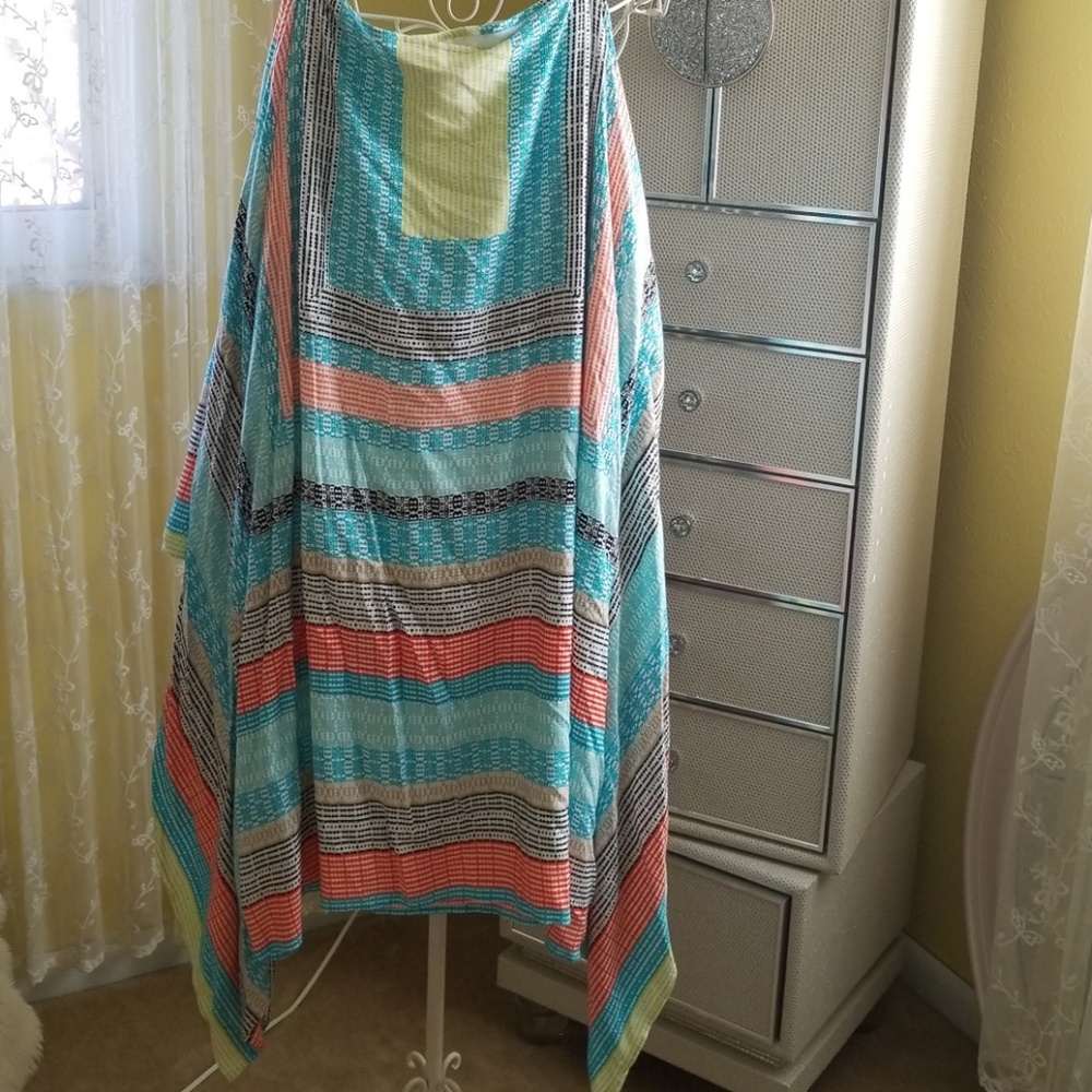 26/28 Multi Color Long Sleeve dress - Picture 8 of 8